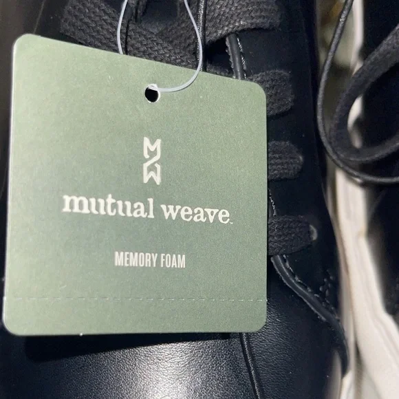 Minimal Weave Black Leather Men's Sneakers - Picture 6 of 6